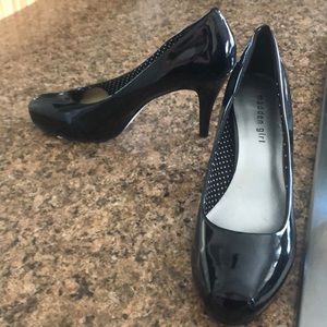 Madden girl black heel, $15 or best offer
